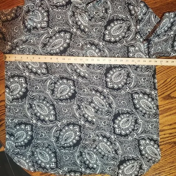 Diane Von Furstenberg The Color Authority Button Up Blouse Long Sleeve 1X/2X - Picture 9 of 10